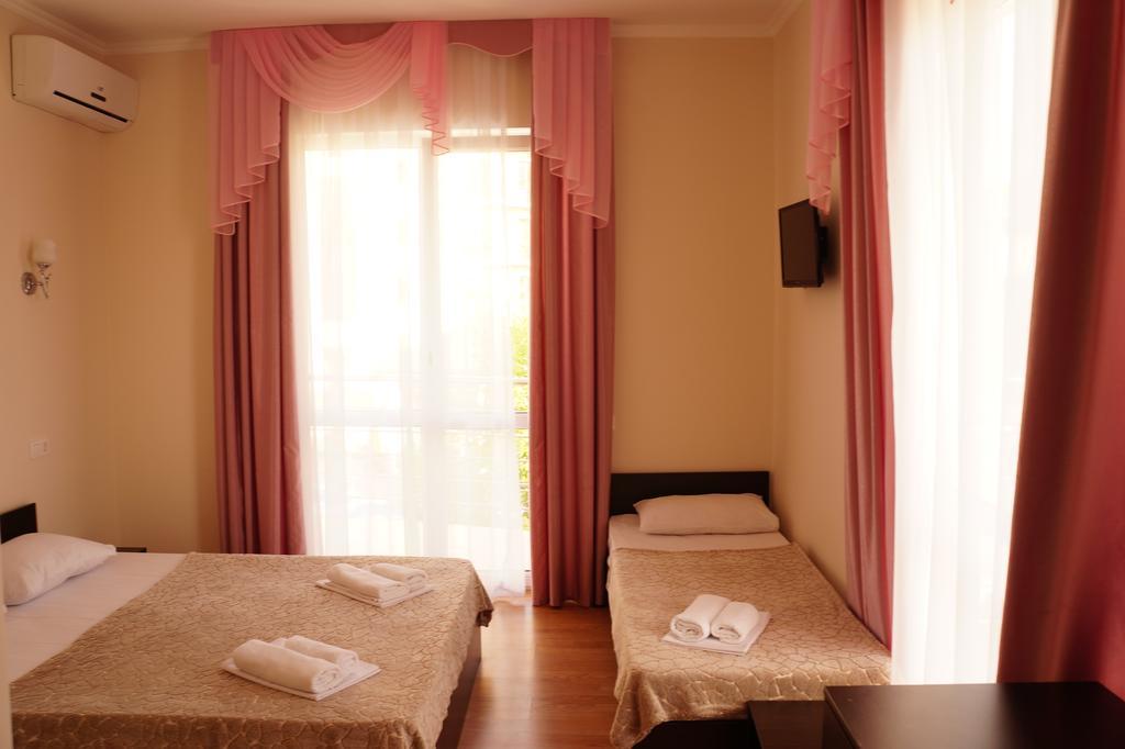 Ellas Guest House Kabardinka Zimmer foto